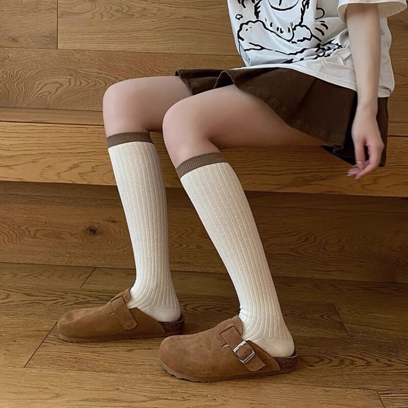 Small leg socks children stitching two-color gray jk contrast ins knee-high pile socks English style black and white student socks