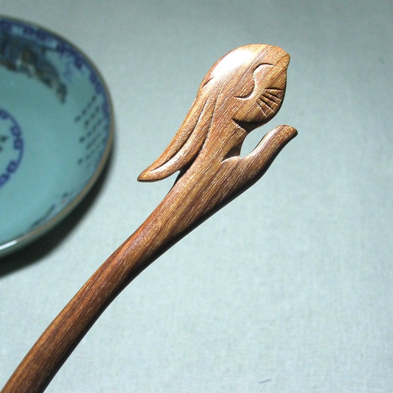 Moon Rabbit Red Sandalwood