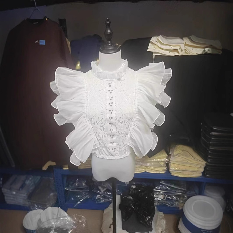 European Goods 2025 Summer Niche Design Cut Out Sexy Flying Edge Short Lace Shirt Slim and Stylish Shirt High-End