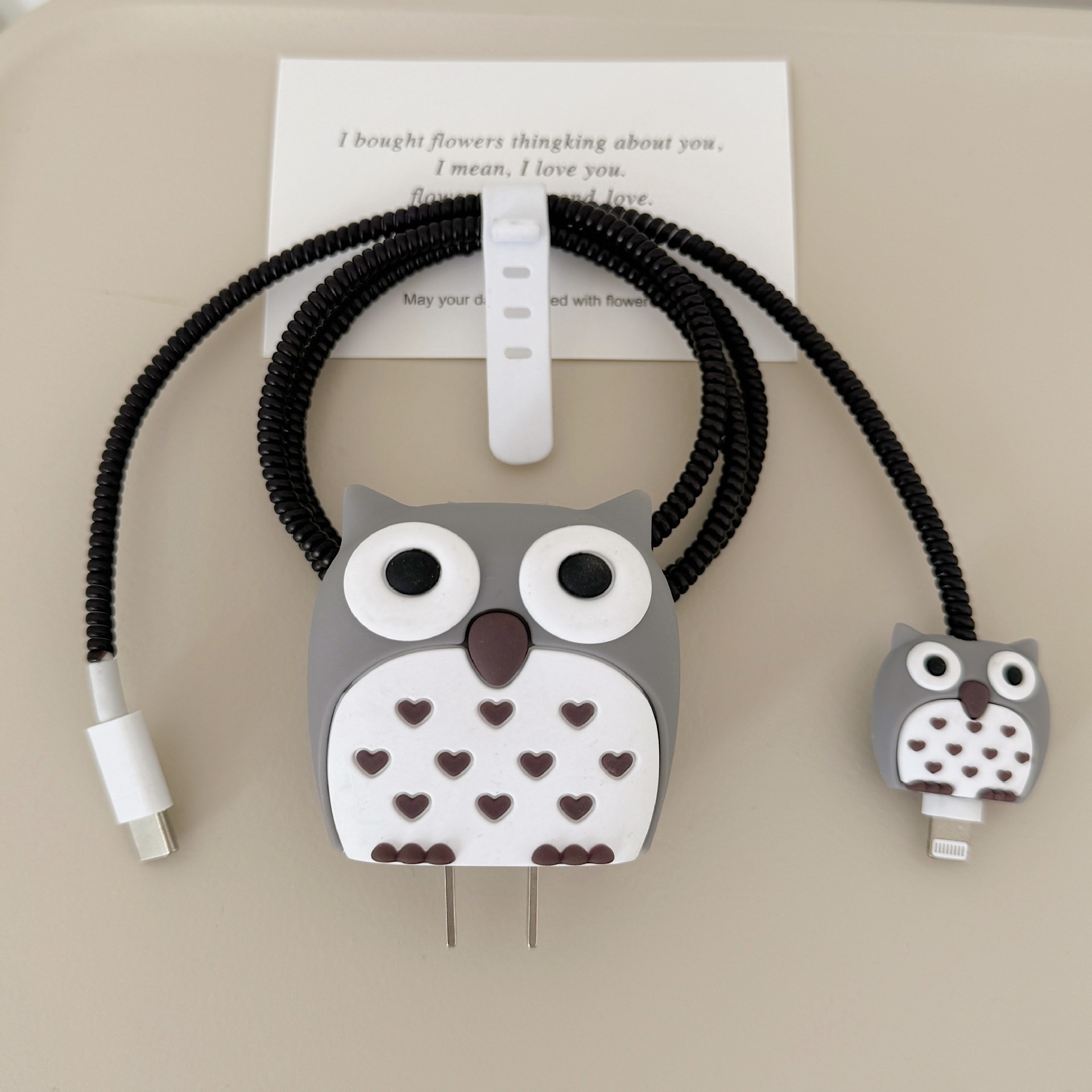 2023 nuevo cargador de dibujos animados cubierta protectora adecuada para Apple carga rápida cabeza 18/20W estándar europeo estándar americano aplicable