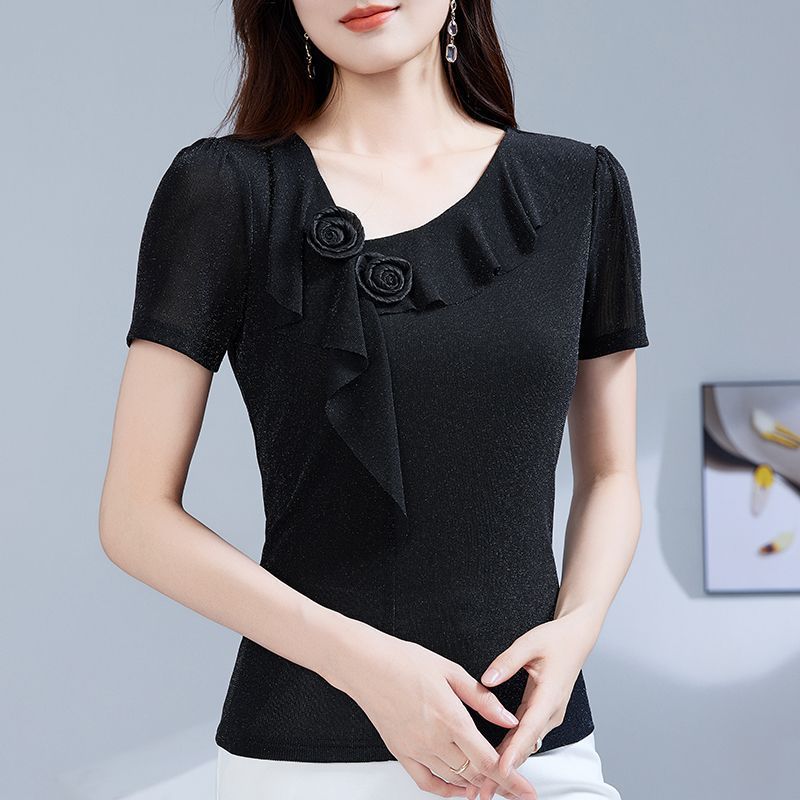 검은색