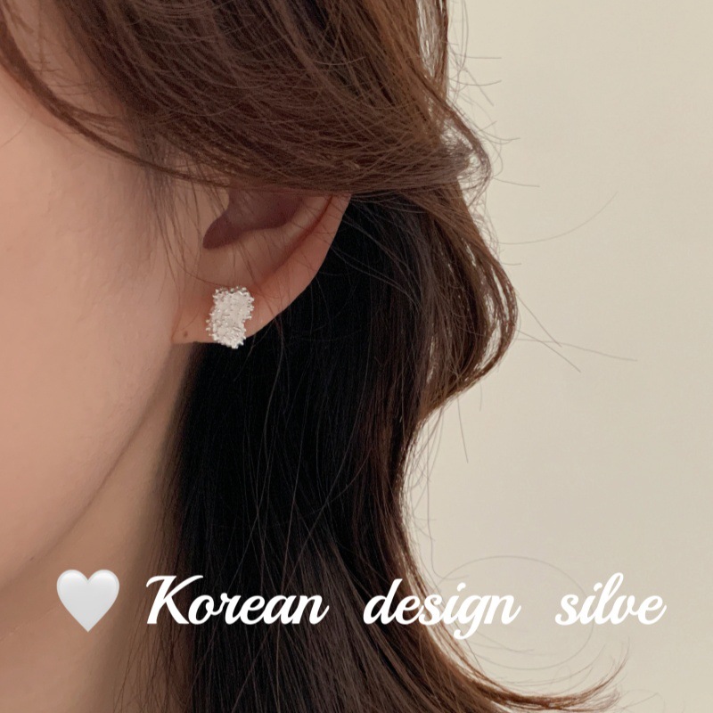 韓國性冷淡風亮銀飾品 S925純銀不規則花花耳釘小眾高級感耳環女