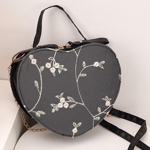 Women's Bag Cross-Border New 2021 Amazon Fashion Shoulder Bag Women's Korean Style Lace Heart Crossbody Bag Women's Bag Small Bag