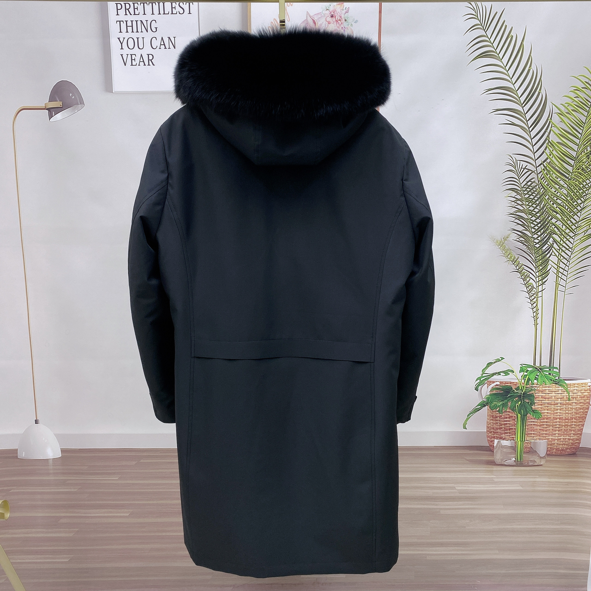 Black + fox fur collar