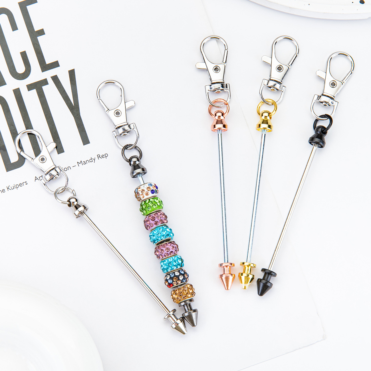 Spot diy beaded langosta botón evento conmemorativo regalo llavero bolso creativo colgante colgante llavero