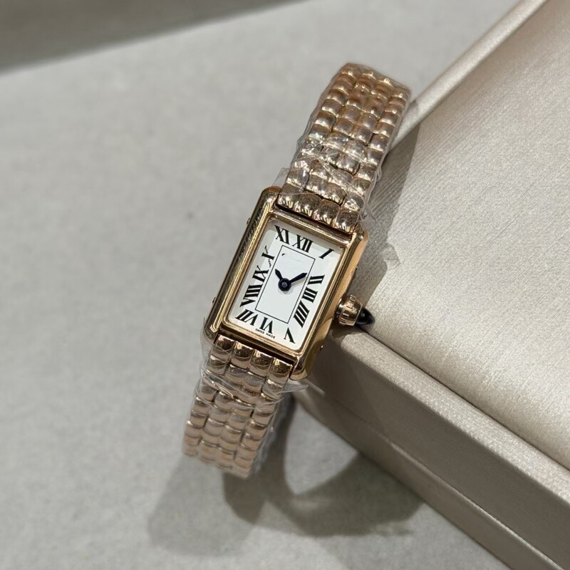 New high-quality cross-border Nimi women's quartz watch with small dial, exquisite and stylish square design with diamond inlay New high-quality cross-border Nimi women's quartz watch with small dial, exquisite and stylish square design with diamond inlay
