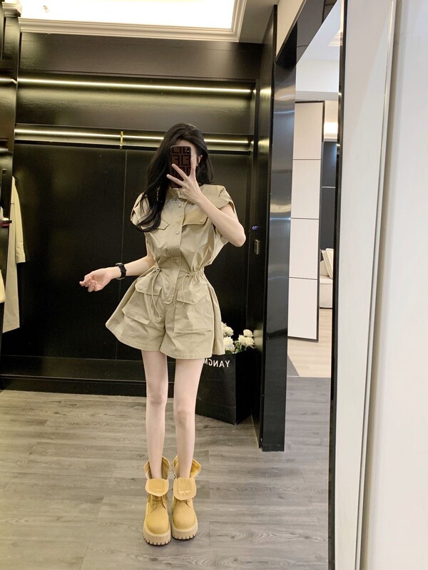 Trendy Women's Shorts 2025 New Design Niche Wide-Leg Pants Street-Style Workwear Jumpsuit One-Piece Overalls