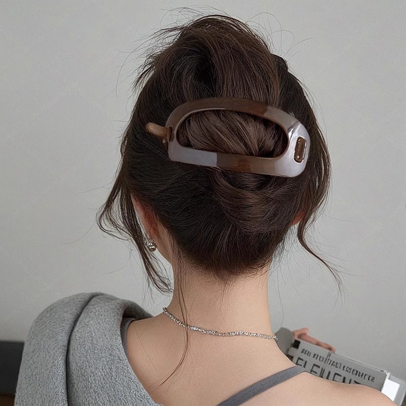 Retro temperamento flor una palabra clip de cabello para mujeres 2024 nuevo disco de cabeza atrás clip de agarre clip de torsión clip de cabello tocado clip de cabello