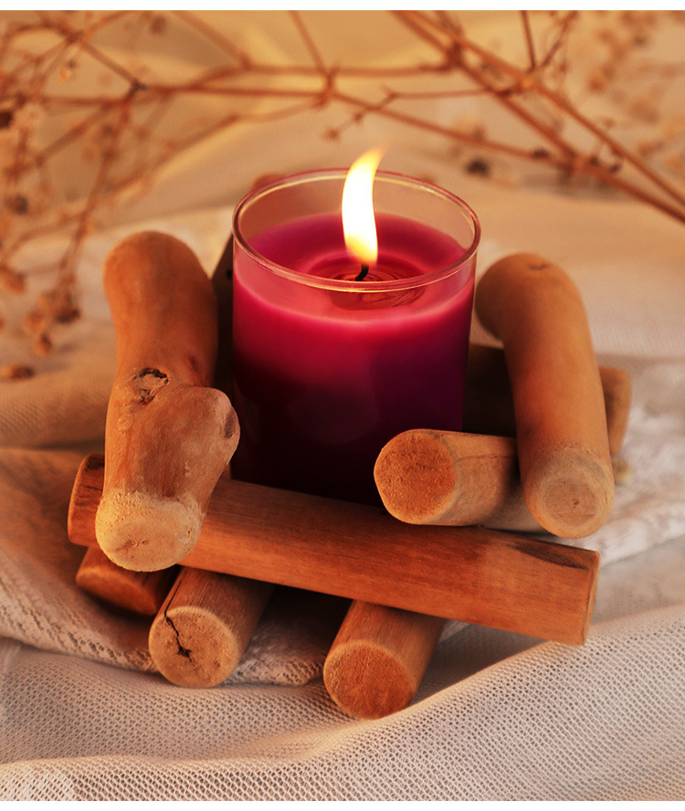 Mystery Low-Temperature Massage Candle with Strawberry Scent, Red Soy Wax Candle for Romantic Atmosphere — detail image 13