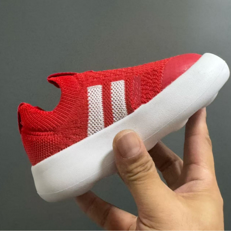 A6854 A brand's new knitted slip-on baby walking shoes