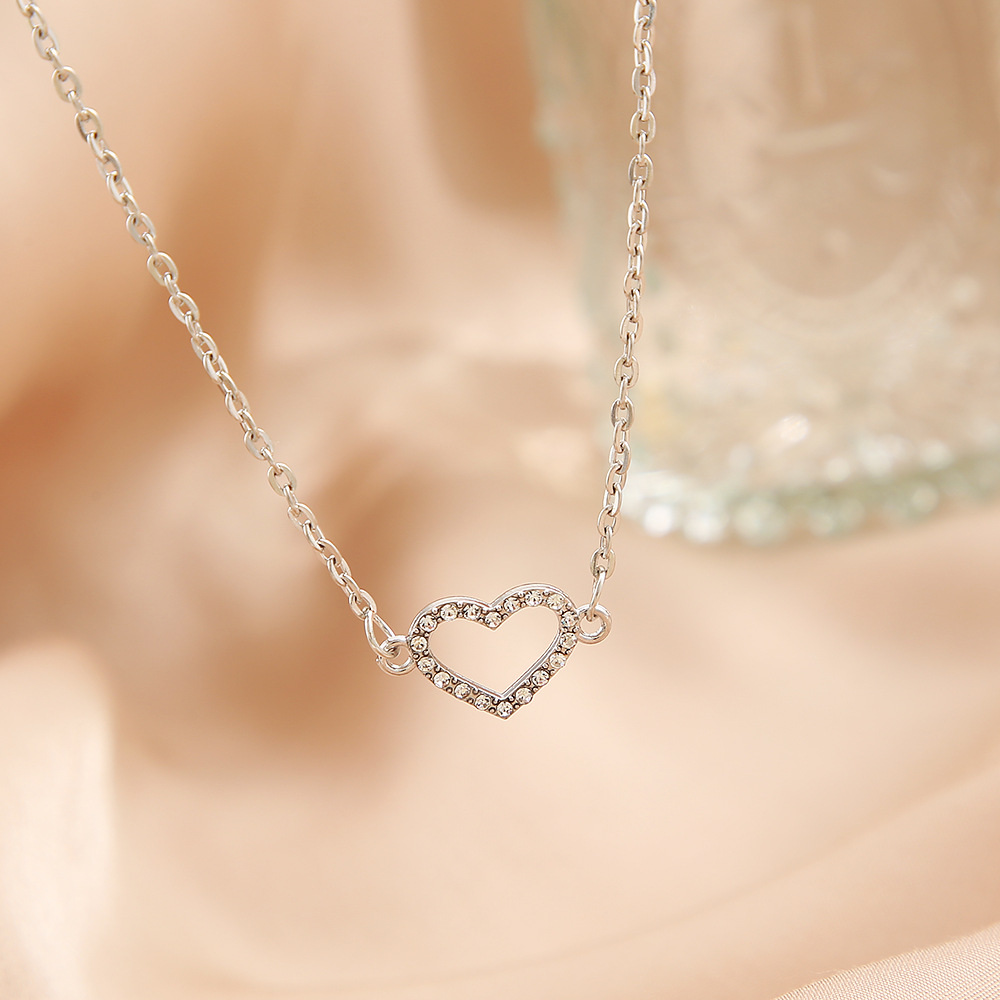 New Creative Simple Womenu0027s Jewelry Heart Pendant Diamond Necklace