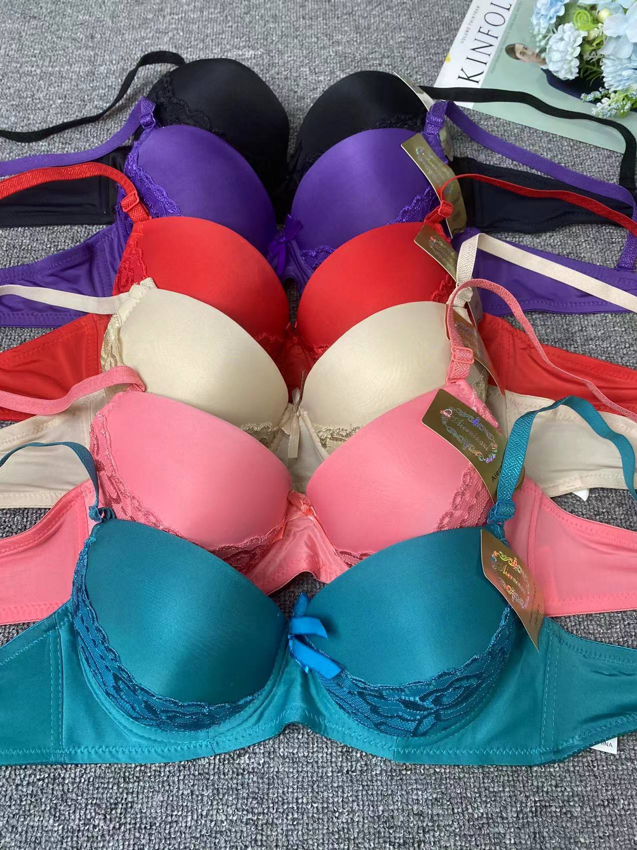 Comercio exterior nuevo exterior europeo y americano ropa interior de las mujeres individuales cómodo con anillo de acero más tamaño sujetador fábrica al por mayor