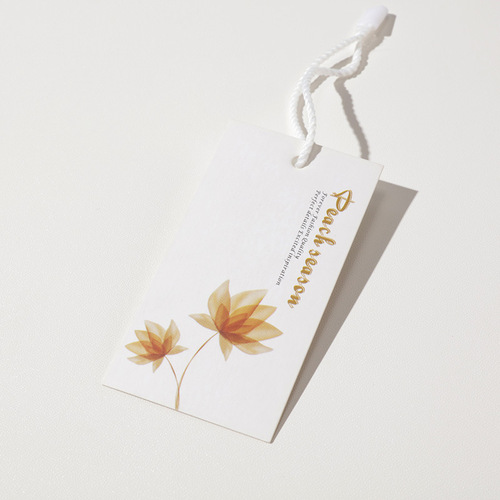 General-purpose unisex clothing tags for factory wholesale, including logo-printed labels, bed linen tags, and hanging beads.