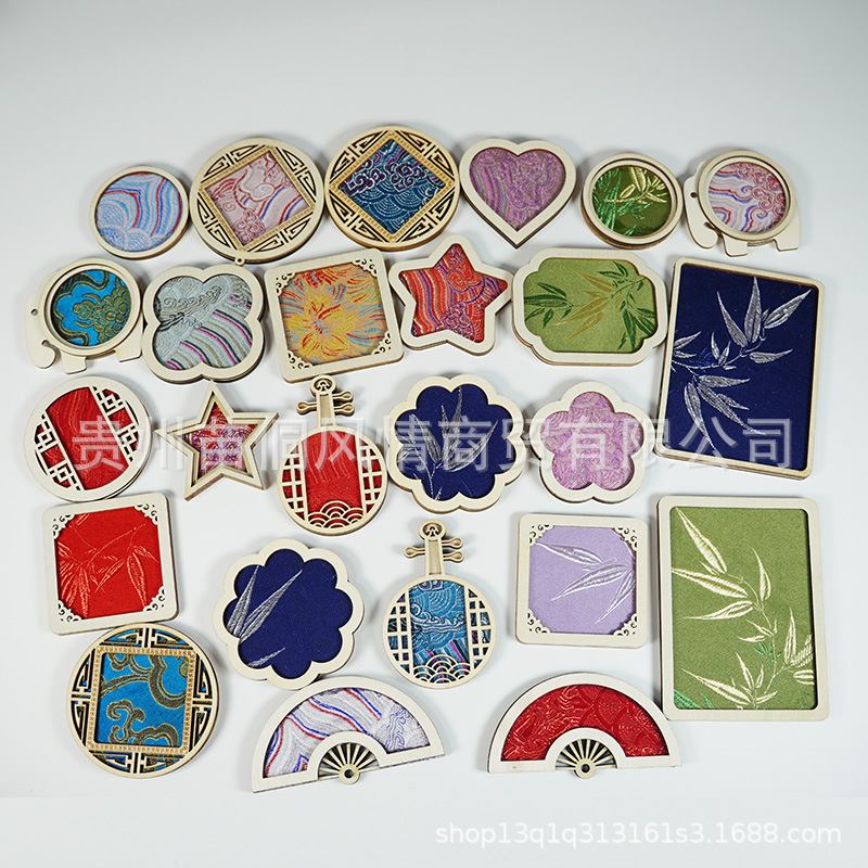 Wholesale Source Brocade Refrigerator Stickers Wooden Frame Cloth Ethnic Style Guizhou Yunnan Hunan Guangxi Cultural and Creative Souvenirs