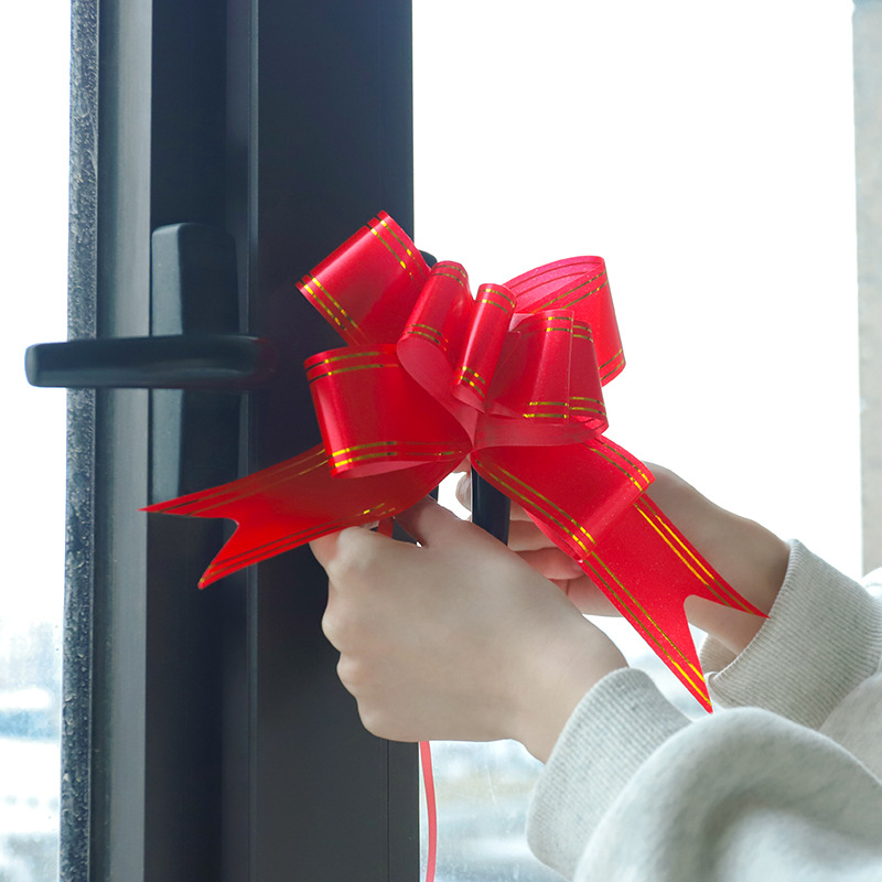 Caja de regalo de flores de arco al por mayor, embalaje y decoración, mango de flores, cinturón de flores, automóvil de boda, flores