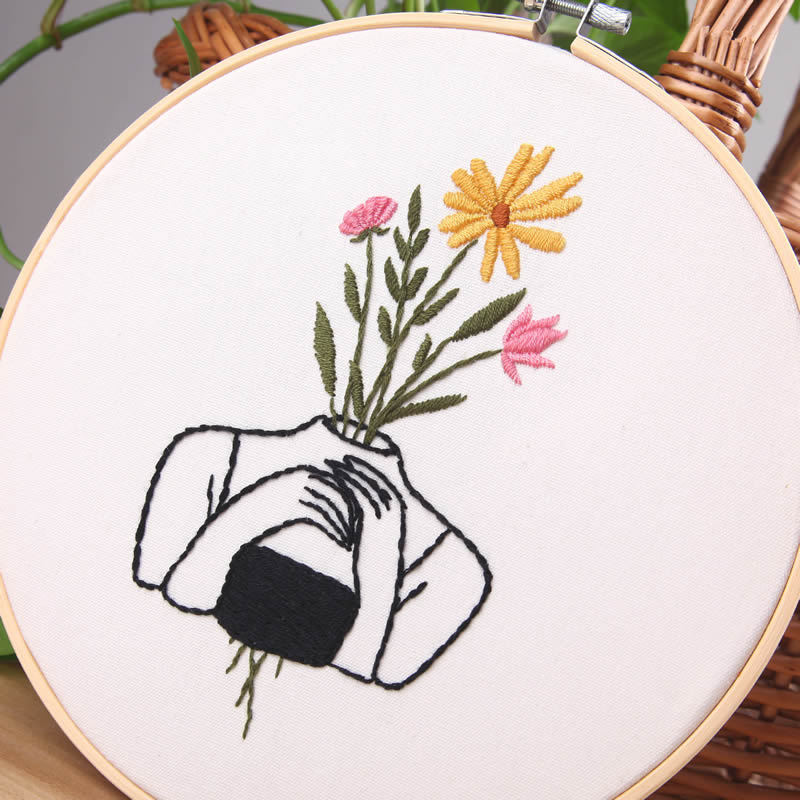 sexy lady embroidery kits with daisy flower