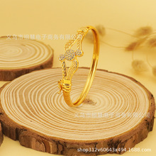 �ļ��r�ж�ɫ�׺����������Ůʿ���C���m���նY����ճ������