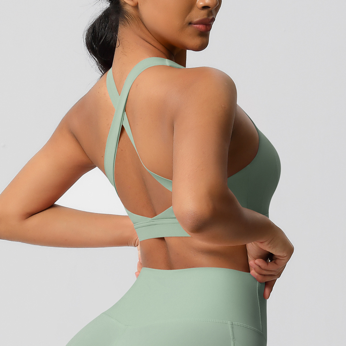 168g Weight Sleeveless Sleeve Length Nylon, Spandex Fabric Type Short Top Length Sports Vest Tops Type Fitness, Yoga, Running Occasion U Neck Neckline Solid Color Pattern Sport Style Style S, XL Size Sport Style Solid Color Nylon Spandex U Neck Active Tops Sports Vest 35