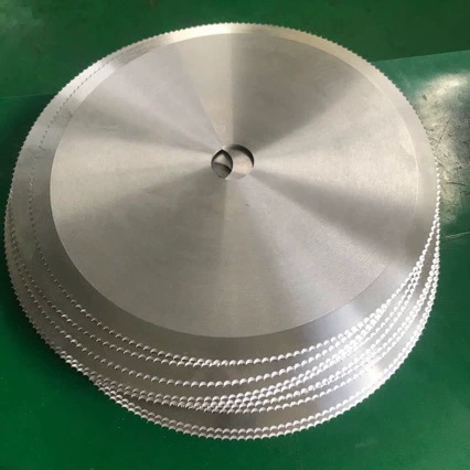 Поставка большого круглого дугового ножа