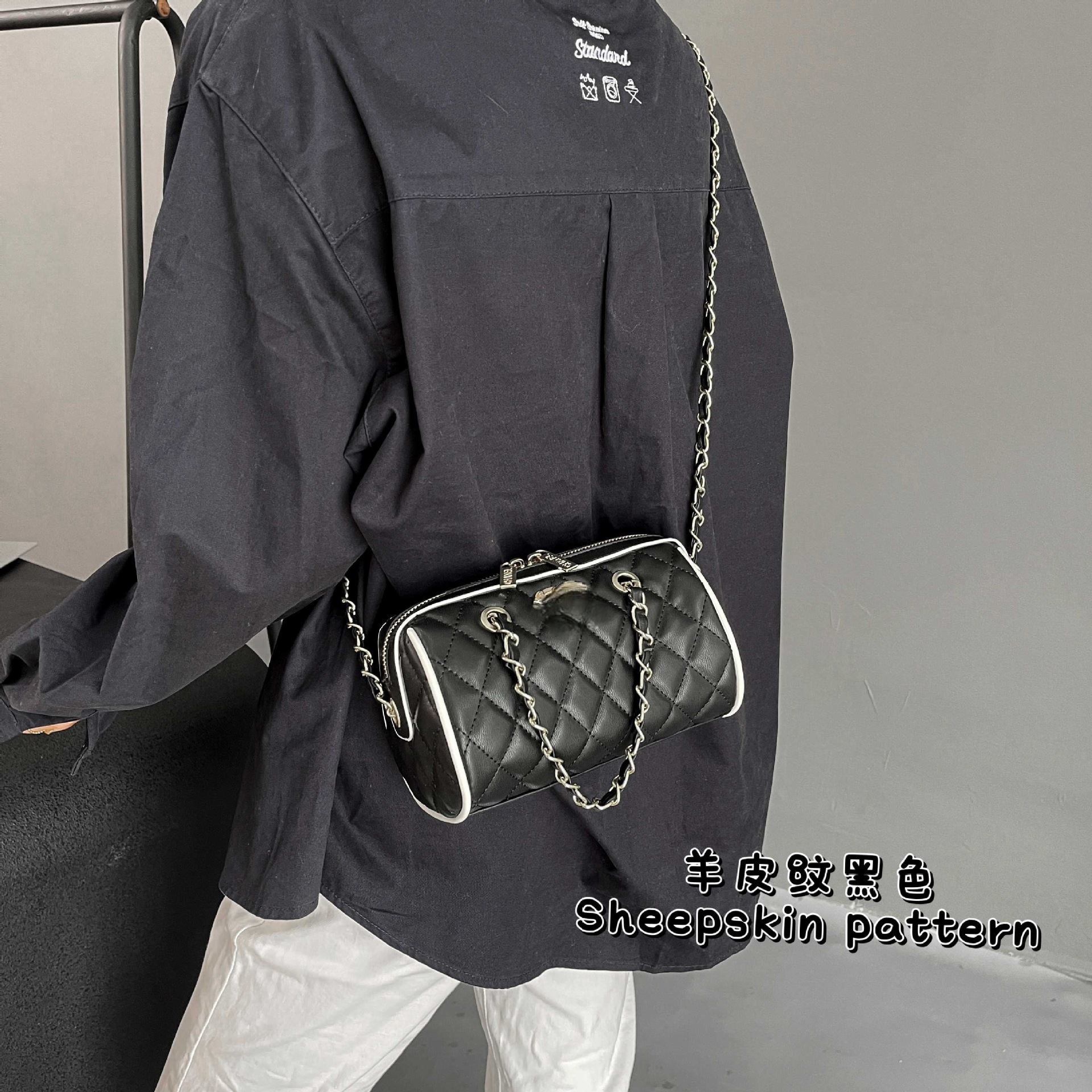 Sheepskin black