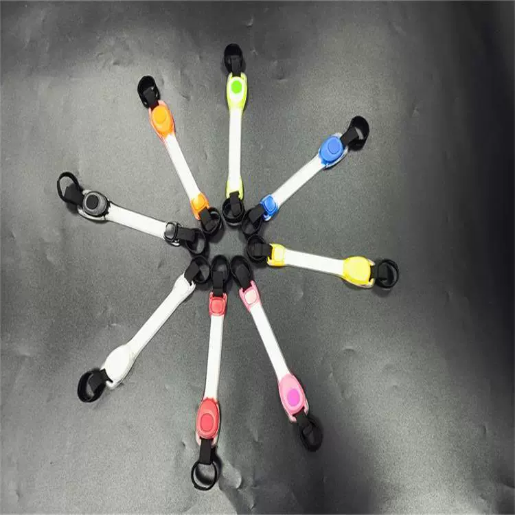 Производители Новая мода на открытом воздухе ночной бег светодиодный светящийся светодиодный предупреждающий светильник для домашних животных тянуть ремень светящийся силиконовый ремешок