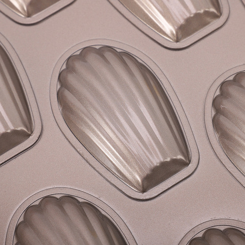 12-piece golden shell-shaped madeleine cake non-stick mold DIY household carbon steel baking oven baking tray mold