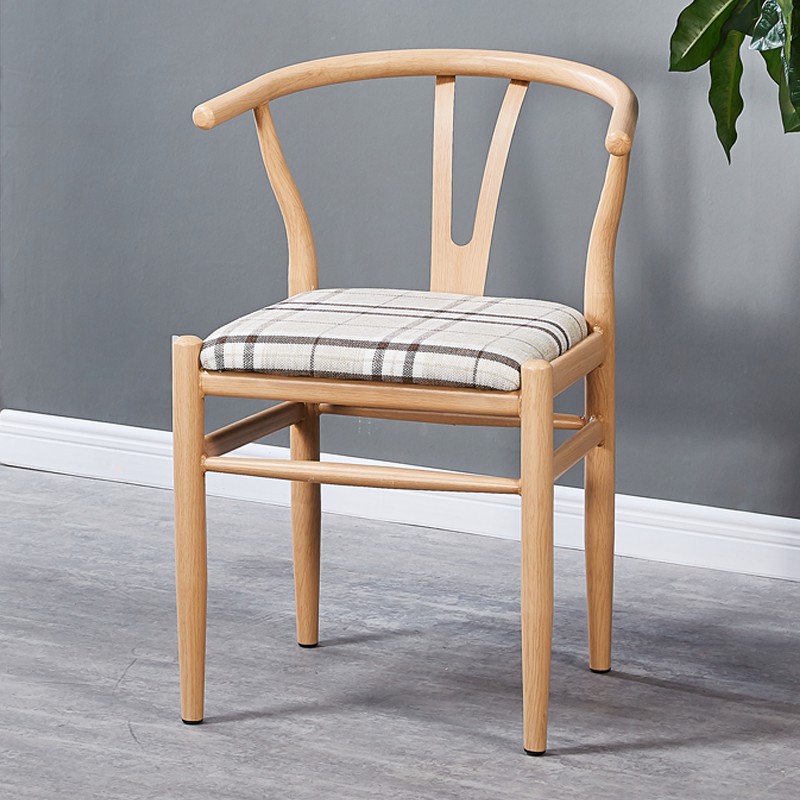 격자 무늬 움푹 패인 밝은 질감의 철제 태시 의자 강화 버전