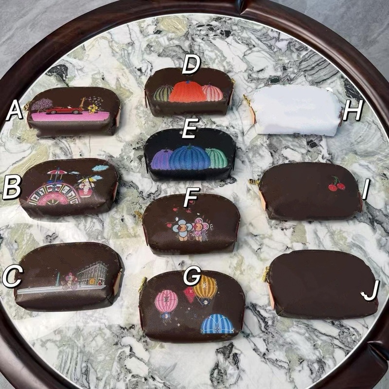 马户家新款创意经典女士真皮高颜值贝壳化妆包大容量包可代发批发|undefined