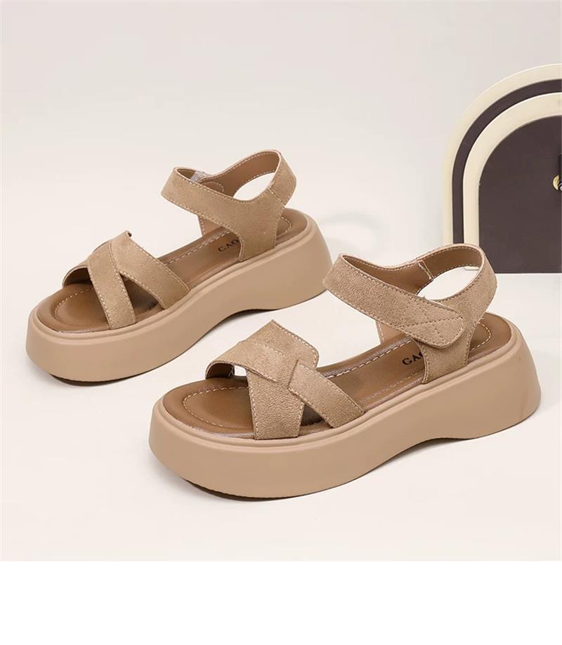 Sandalias romanas de base gruesa coreana para mujeres verano 2026 nueva moda versátil con una base suave no cansada sandalias de playa
