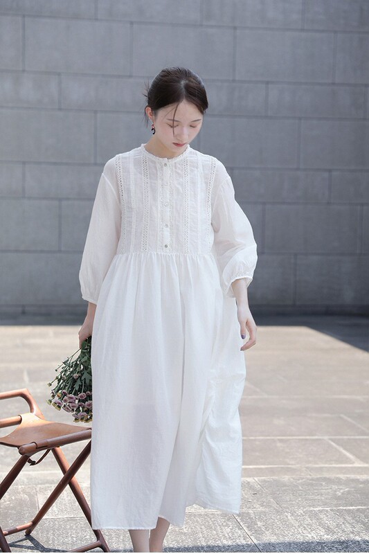 2121 New Autumn Literary Sweet Fairy Loose Long-Sleeved Lace Splicing White Long Dress Robe