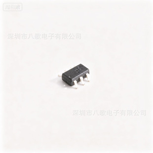 RS8031BXF �{�����ļ� ܉��܉ݔ��/ݔ����CMOS�\��Ŵ���
