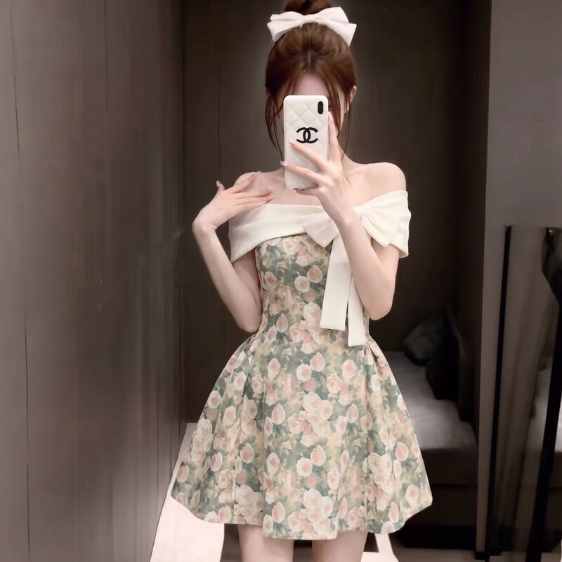 French Retro One-Shoulder Floral Dress with Bow, Off-Shoulder, Waist-Cinching, Birthday Photoshoot Princess Dress, Short Dress for Women, Summer French Retro One-Shoulder Floral Dress with Bow, Off-Shoulder, Waist-Cinching, Birthday Photoshoot Princess Dress, Short Dress for Women, Summer