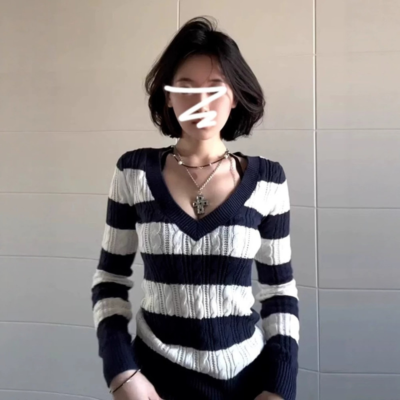 Sleepy Tree "Winter Academy" British V-neck Sweater Long Sleeve Cable Knit Striped Knitwear 2026 Spring/Autumn Top