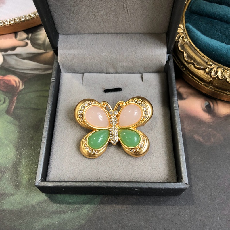 Inlay Design Retro Style Retro Butterfly Alloy Inlay Artificial Gemstones Women's Brooches