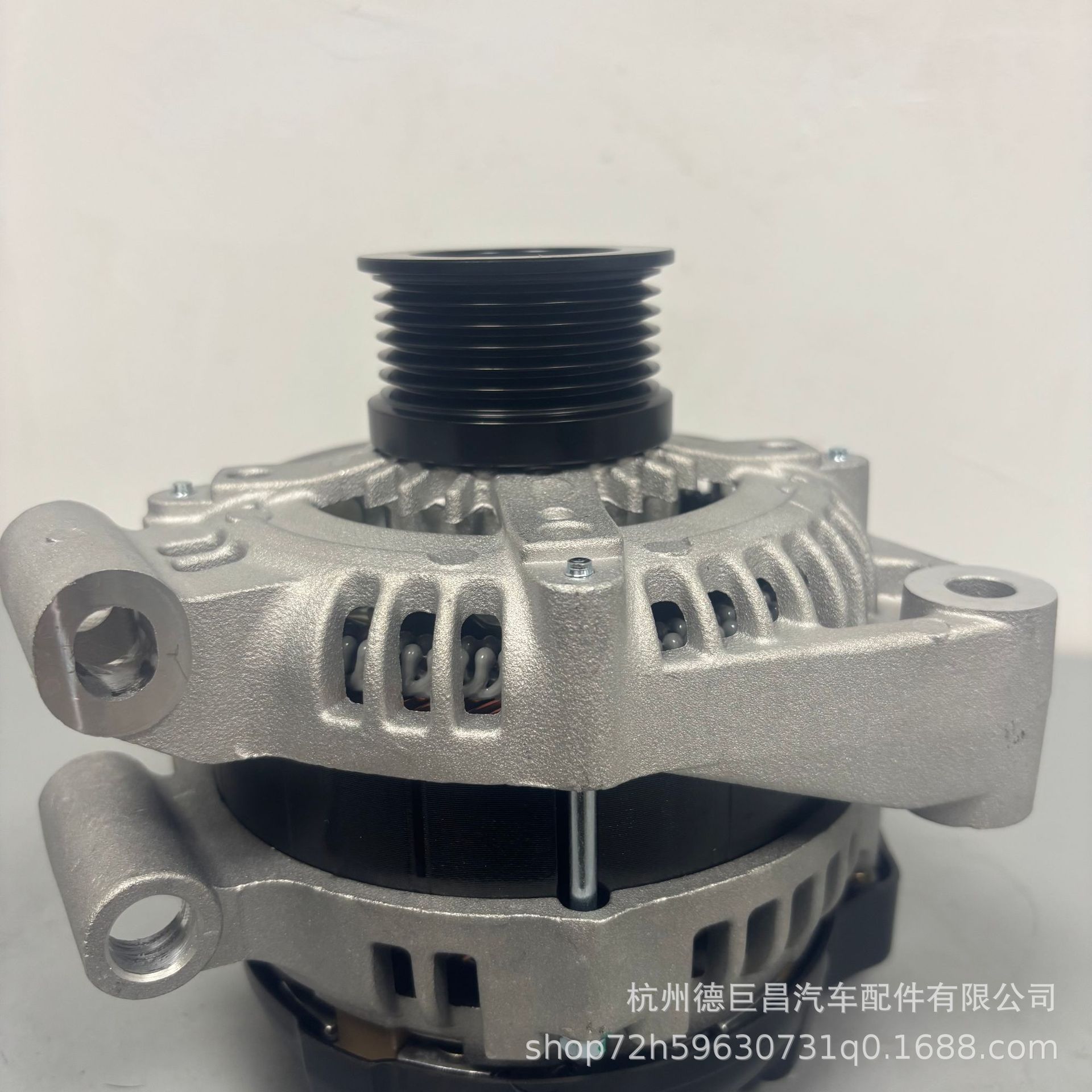 Factory Direct Sales Lr008860 1042103690 1042103691 Suitable for Land Rover Car Generators