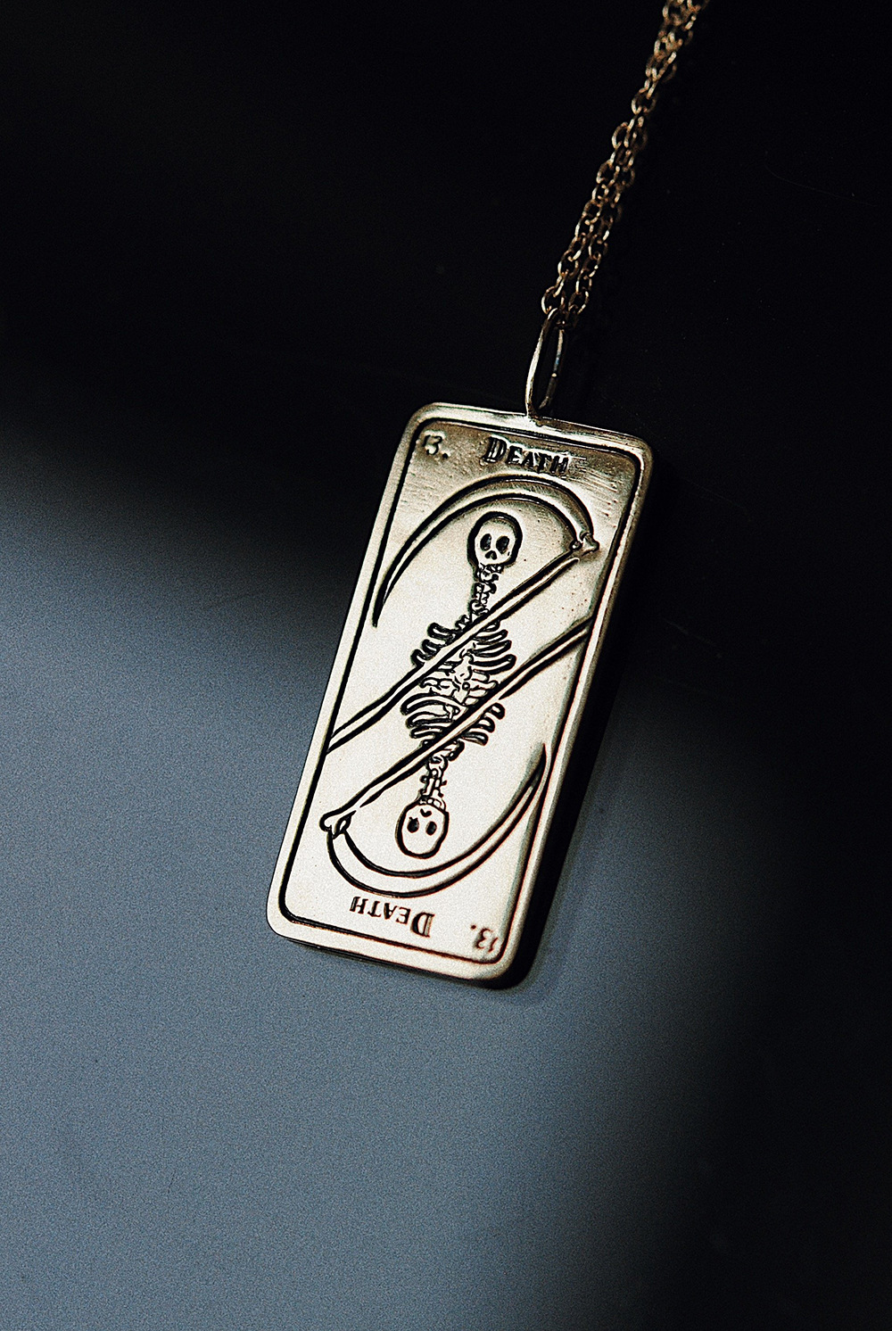 Bijoux En Gros Rétro Tarot Marque Pendentif Titane Acier Collier Nihaojewelry display picture 3