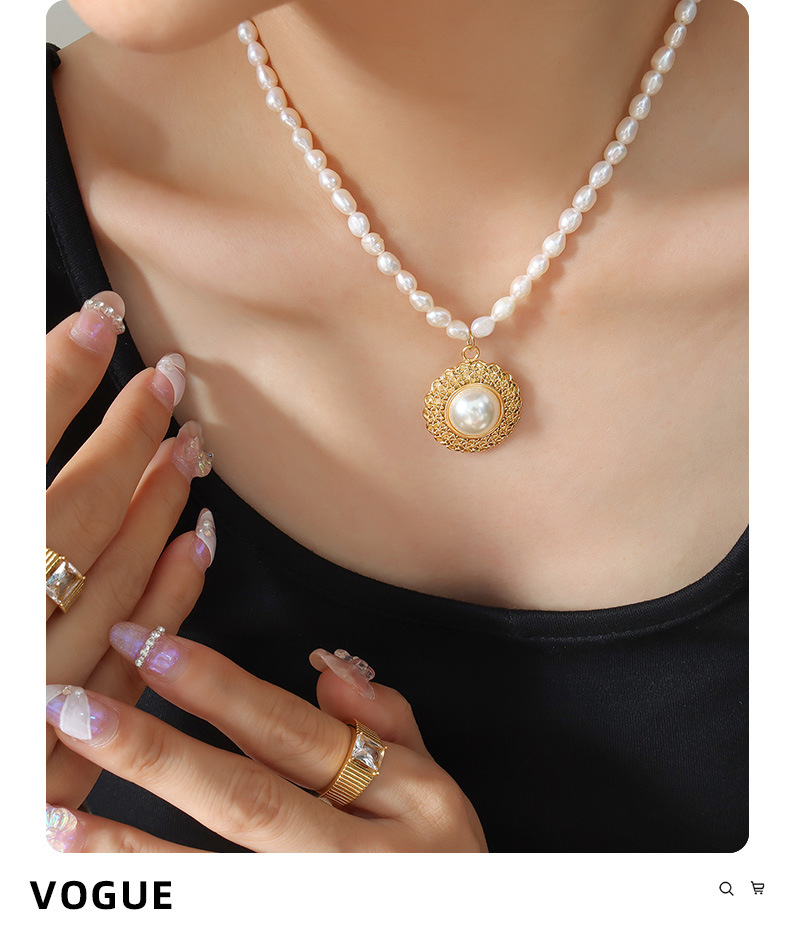 French Style Round Titanium Steel Pendant Necklace Inlay Artificial Pearls Stainless Steel Necklaces