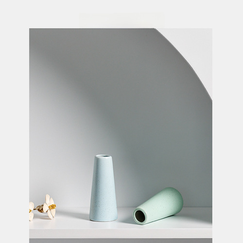 Longli Ceramic Aroma Diffuser Creative Home Living Room Mini Ceramic Vase Ornament Decor Hydroponic Flower Slim Bottle