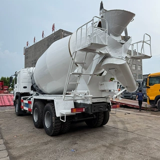 可加工重汽豪沃混凝土搅拌车6*4商混水泥罐车14方商砼运输罐