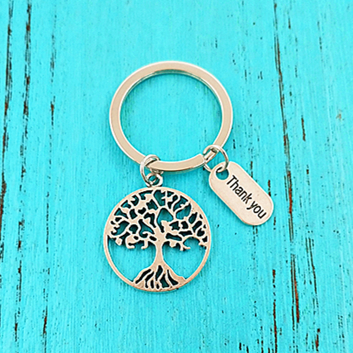 Cross-border hot-selling retro life tree thank you alloy pendant keychain Thanksgiving decoration holiday gift 3