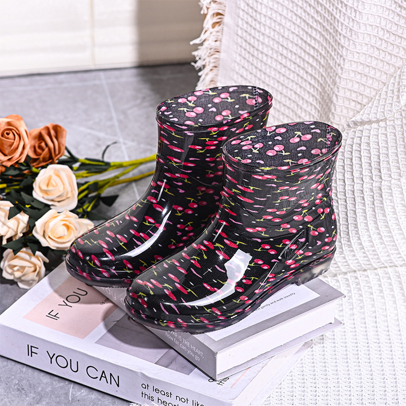 Comercio exterior zapatos de lluvia de color sólido para mujeres adultas al aire libre bosque lluvioso a prueba de agua anti-deslizante zapatos de agua de lana calentamiento botas de lluvia
