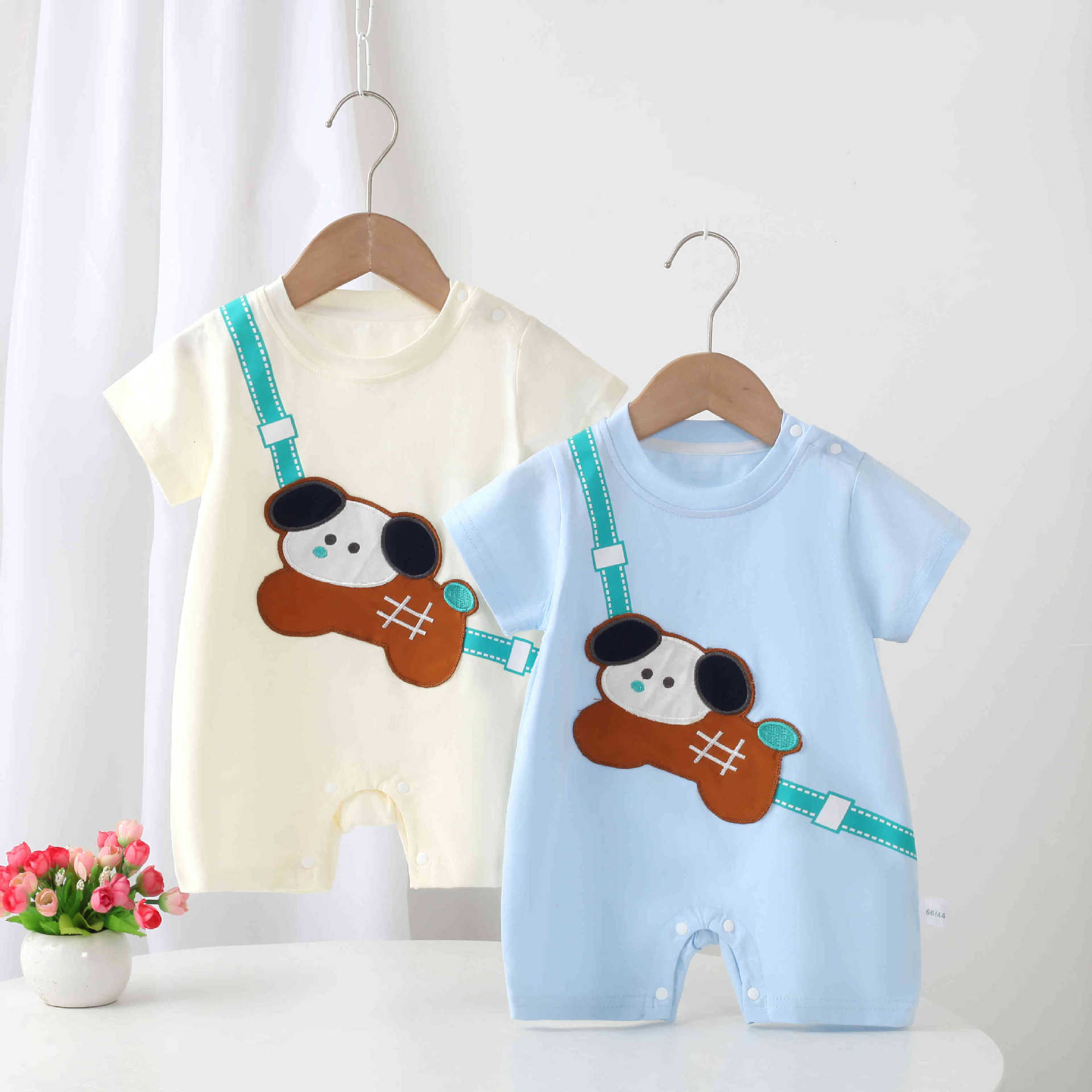 Ropa de verano de una pieza para bebés y niños pequeños, caderas finas, perros, mangas cortas, mangas cortas de verano, mameluco