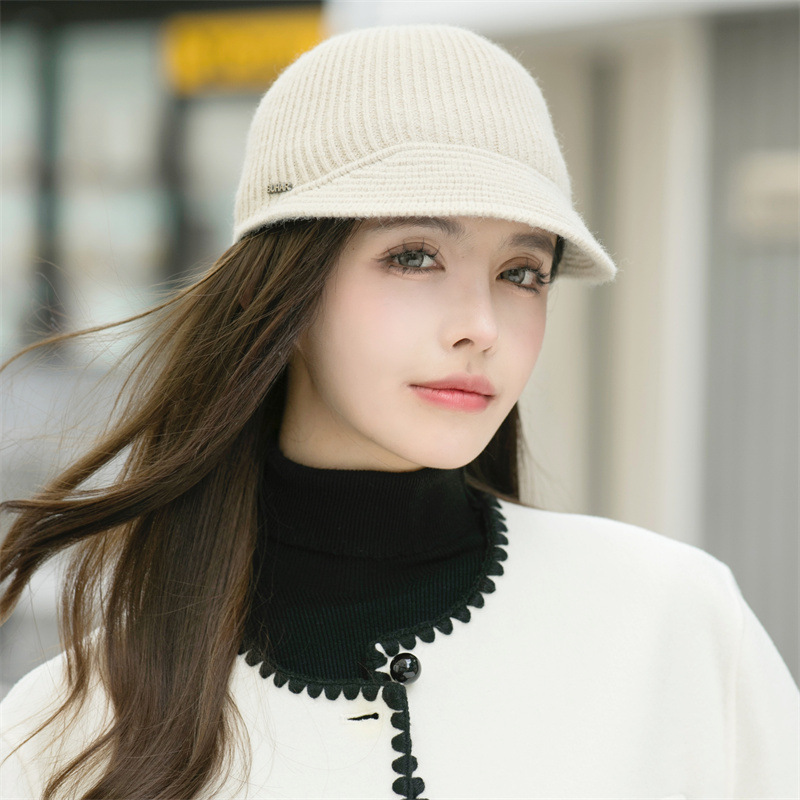 Neue Herbst und Winter Ente Zunge Design Sinn Streifen Kleine Stirnband frauen Strickmütze_voghion.com