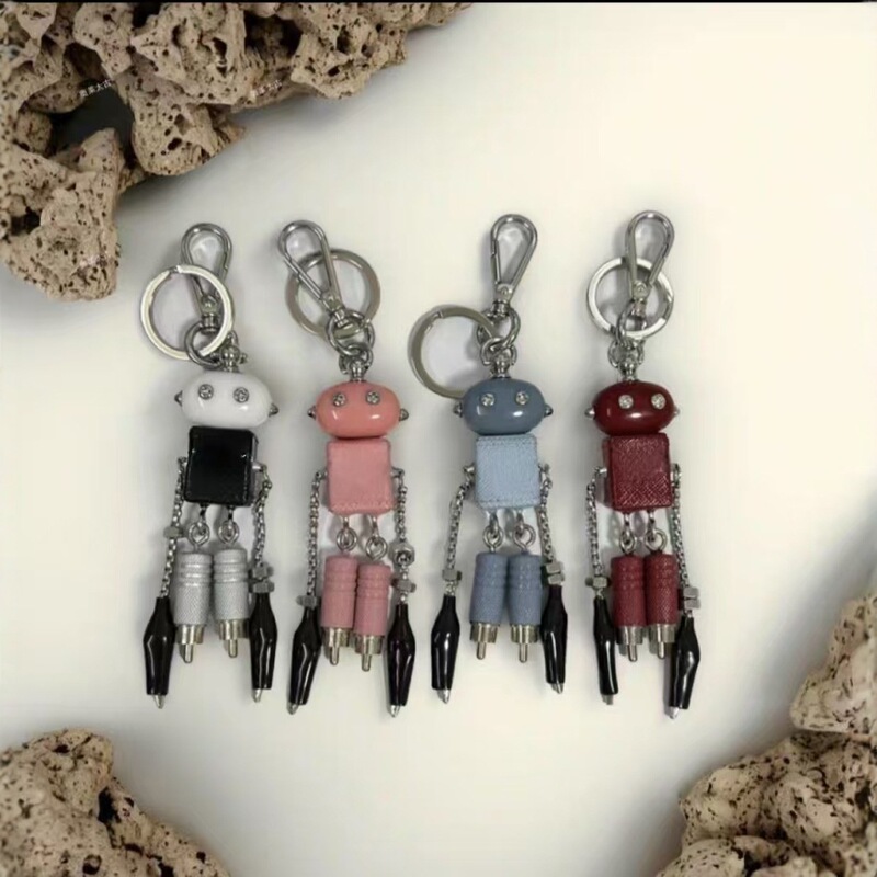 P Brand Leather Robot Keychain Key Holder Bag Pendant Cartoon Pendant Doll Ol Key Accessory