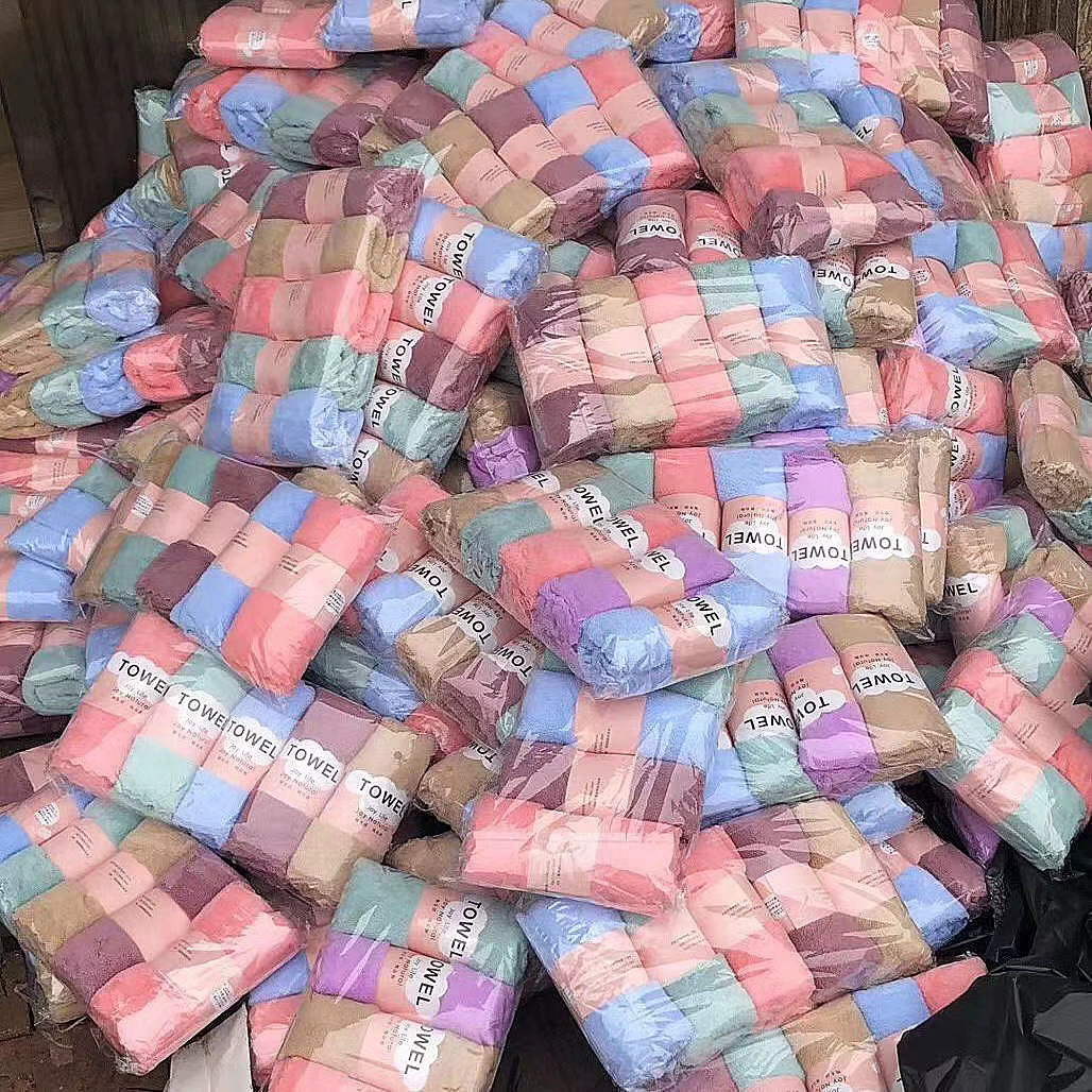 Полиэстровое коралловое полотенце с бархатистой фактурой, 35×75 см, кружевная кайма, с поясом или в одной упаковке