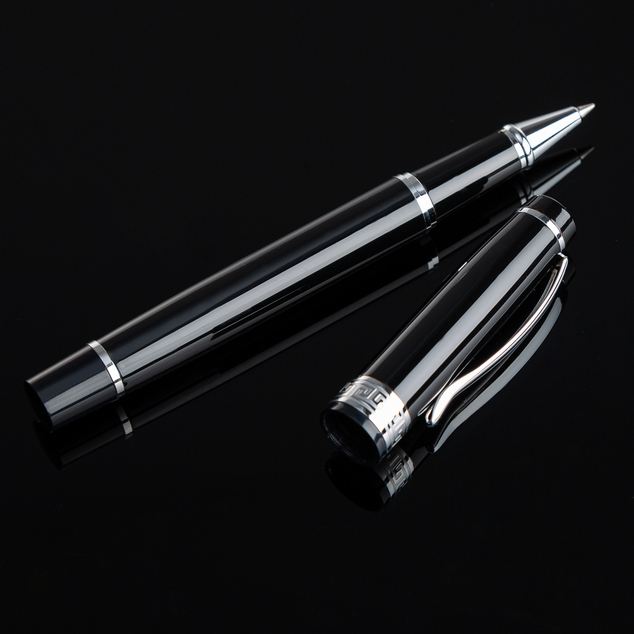 Negocio negro metal firma pluma publicidad regalo pluma impresión LOGO metal gel pluma bolígrafo en stock