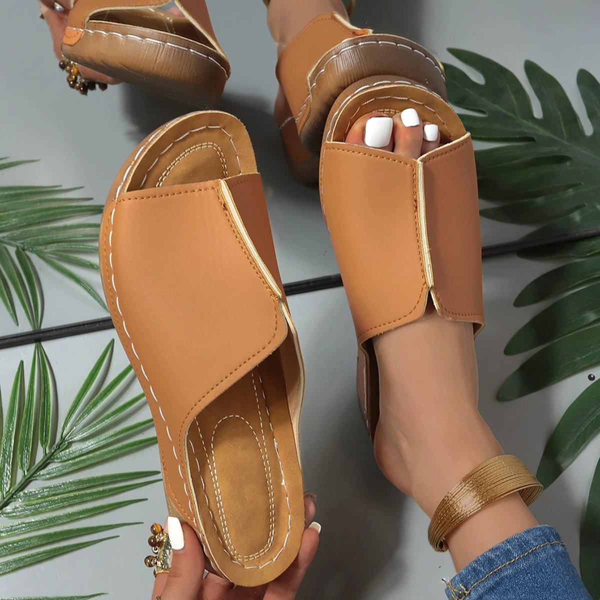 Европейская и американская трансграничная Внешняя торговля 2024 года, модные простые легкие сандалии на танкетке без шнуровки с открытым носком для женщин