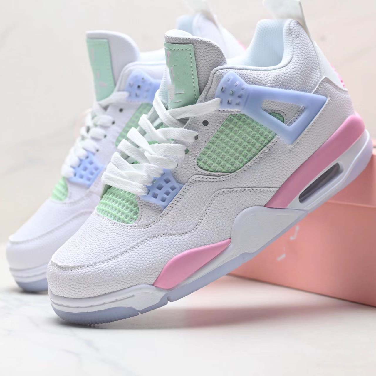 Cross-border AJ4 Zapatos de baloncesto retro zapatos casuales de pareja zapatos deportivos de moda rosa versátiles