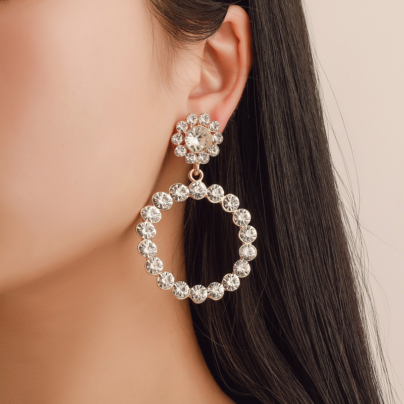 1 Pair Sweet Circle Plating Inlay Alloy Artificial Pearls Rhinestones Drop Earrings display picture 3