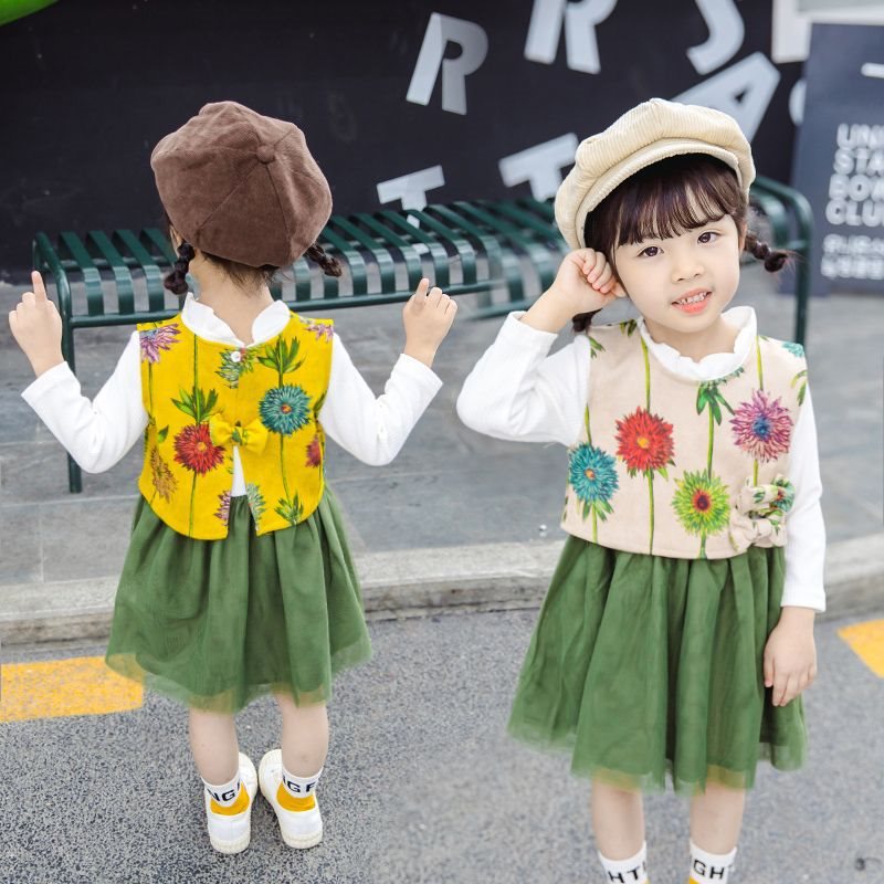 Abbigliamento per bambine primavera autunno maniche lunghe 012-34 anni felpa con cappuccio per neonati tre pezzi versione coreana set per neonati e_voghion.com